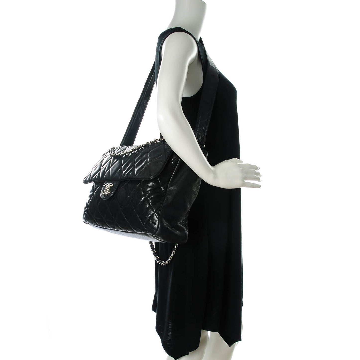 Glazed Caviar Quilted Stretch Spirit Messenger Bag Black