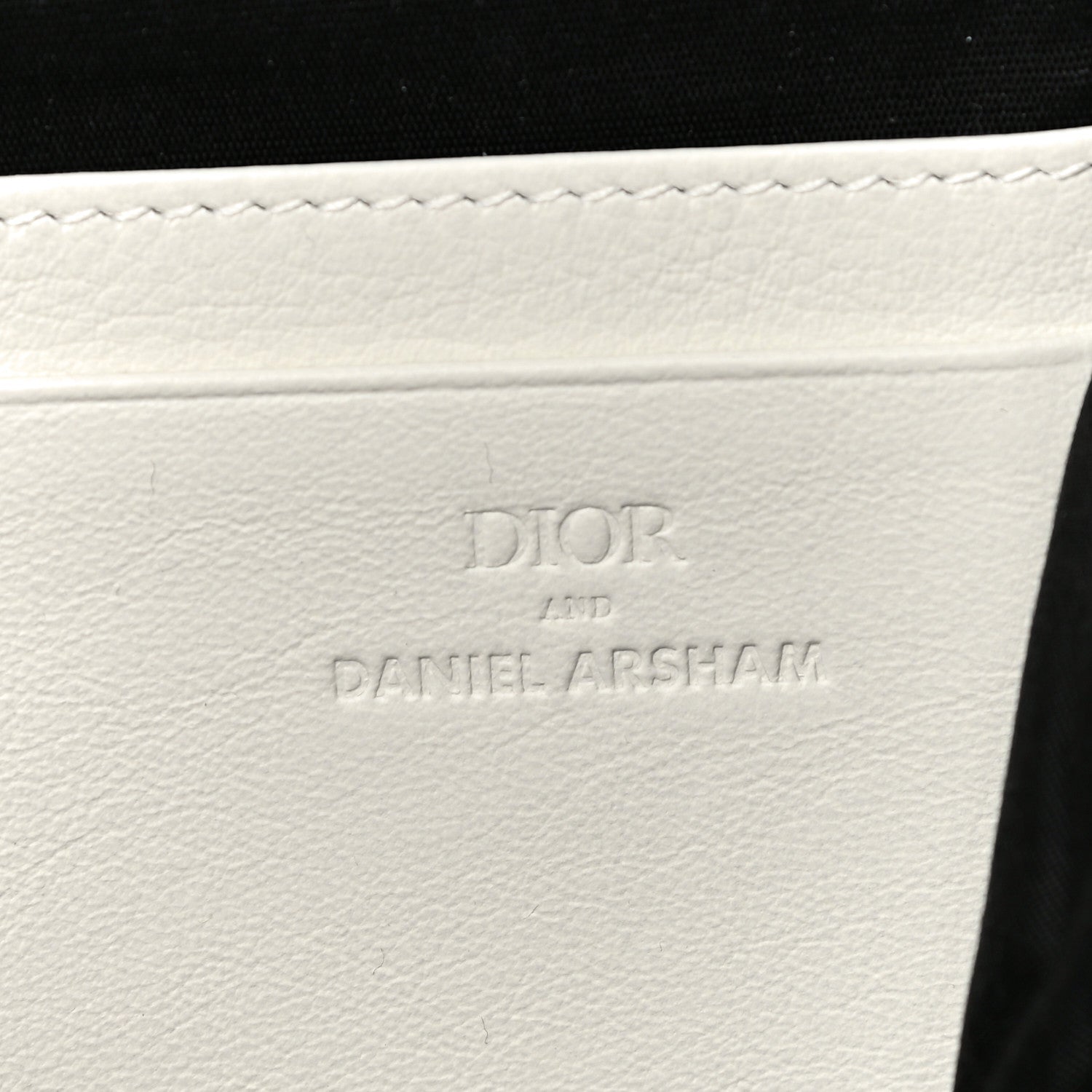 Christian Dior X DANIEL ARSHAM Grained Calfskin Newspaper Messenger White 6 of 9