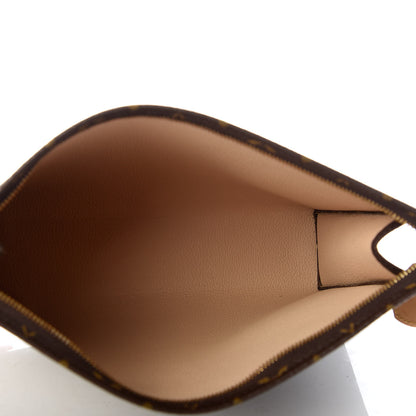 Louis Vuitton Monogram Toiletry Pouch 26 5 of 6