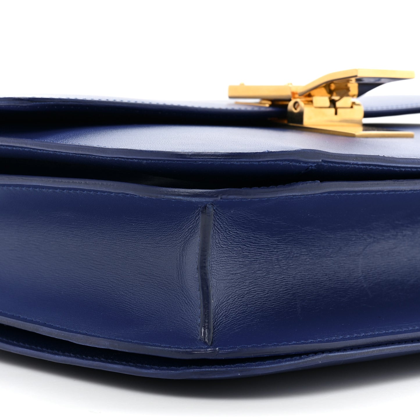 Box Calfskin Medium Classic Box Flap Bag Indigo