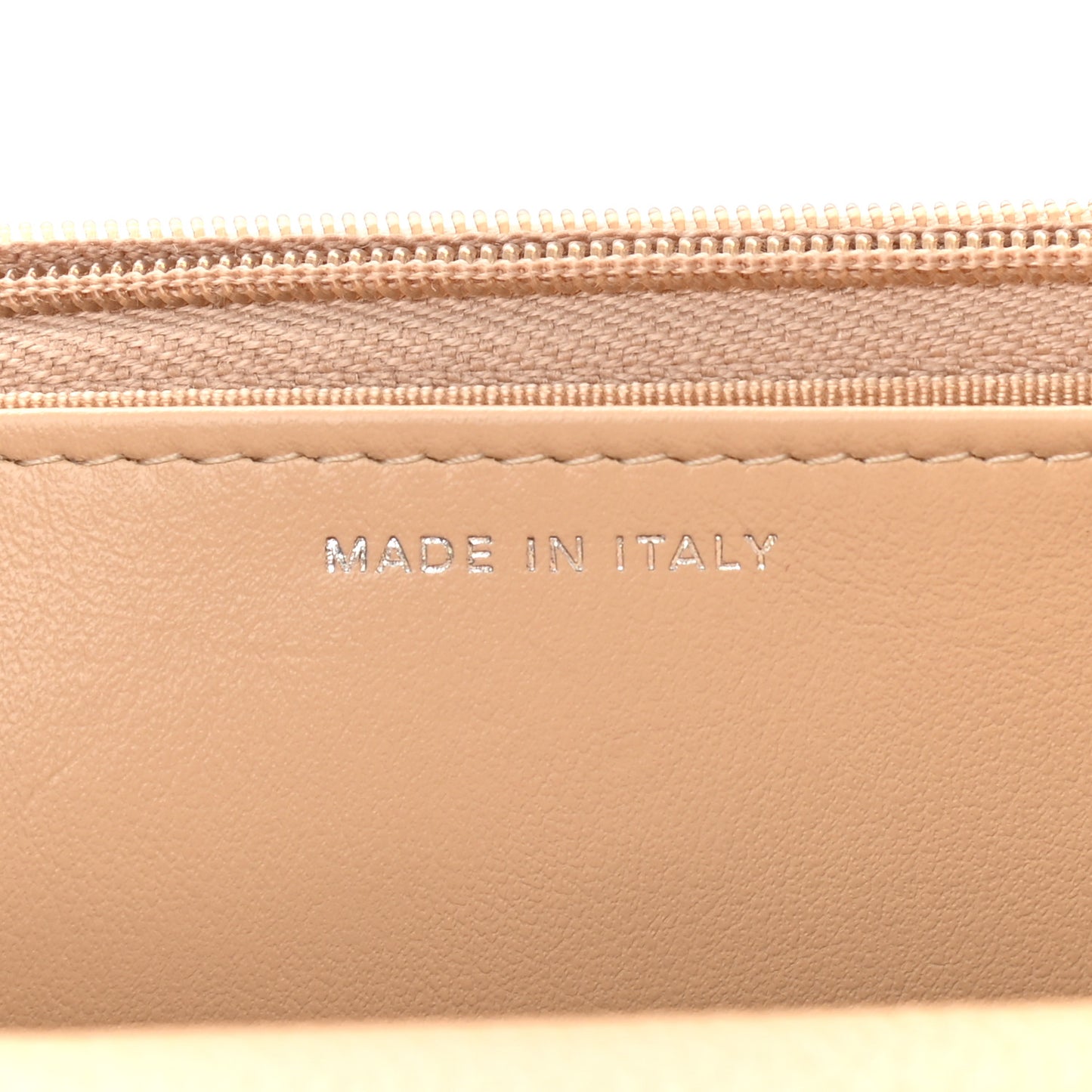 Caviar Quilted Wallet On Chain WOC Beige