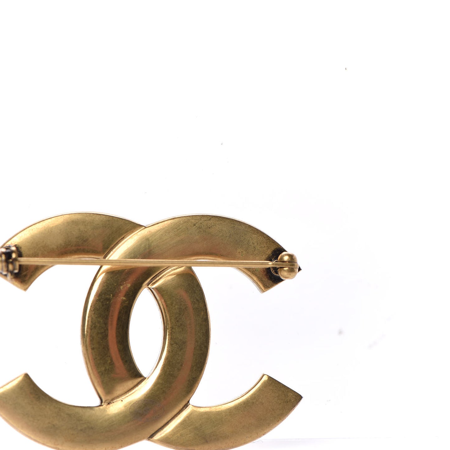 Metal CC Brooch Gold
