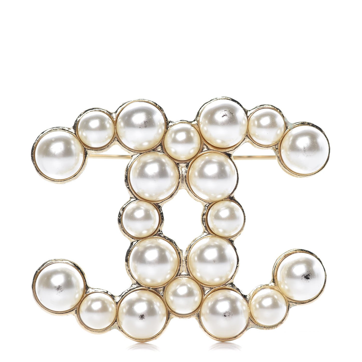 Pearl CC Brooch Pin Gold