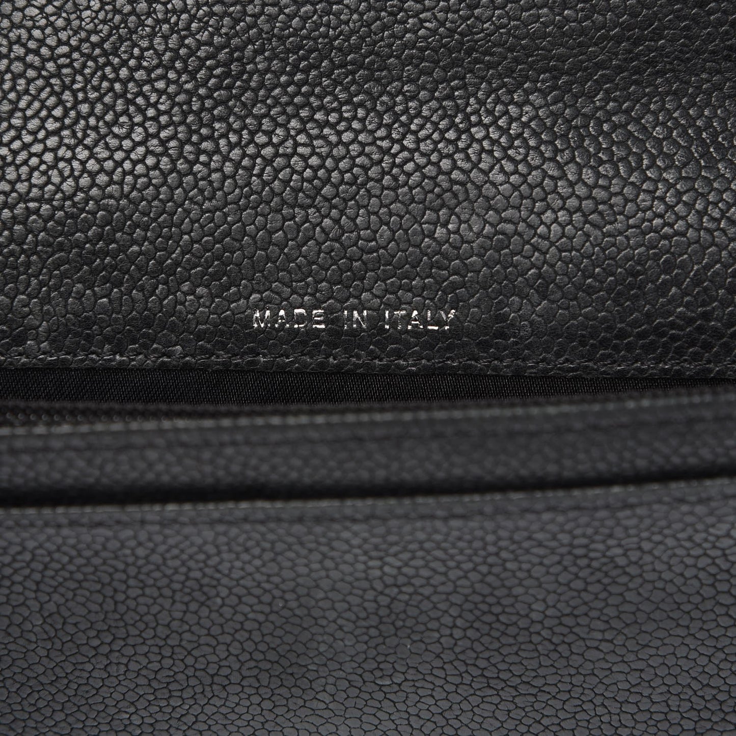 Distressed Caviar Stitched Outdoor Yen Wallet Black