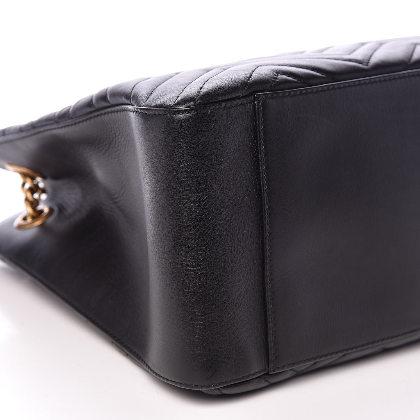 Calfskin Matelasse Medium GG Marmont Shoulder Tote Bag Black