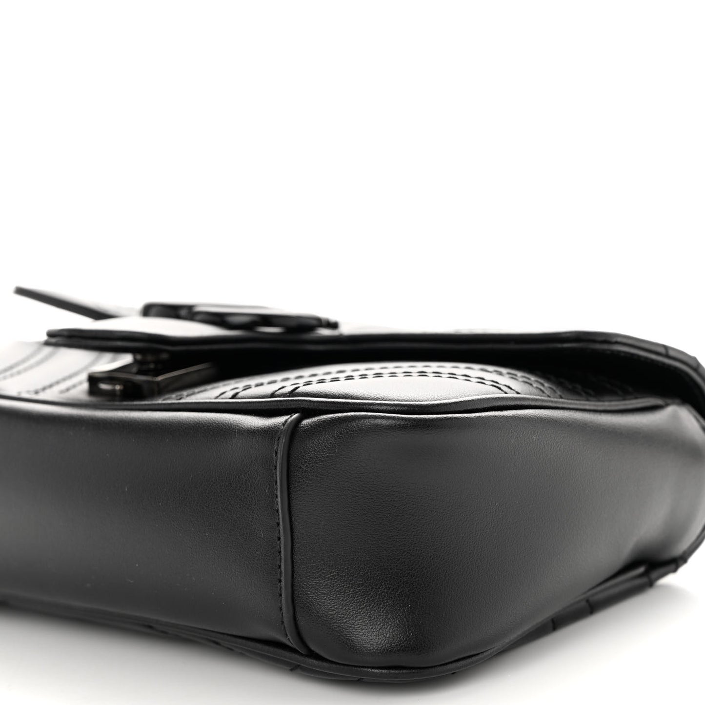 Calfskin Matelasse Monochrome Mini GG Marmont Shoulder Bag Black