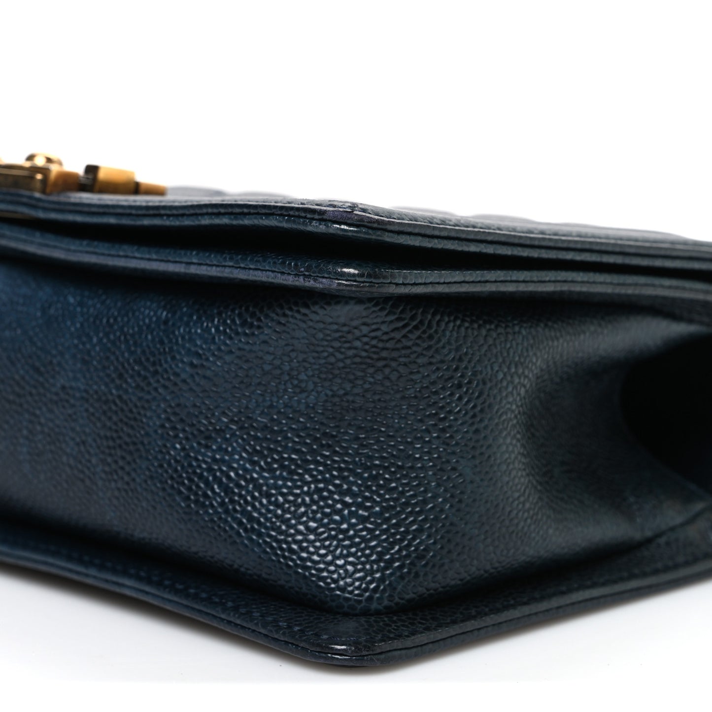 Caviar Quilted Medium Boy Flap Navy