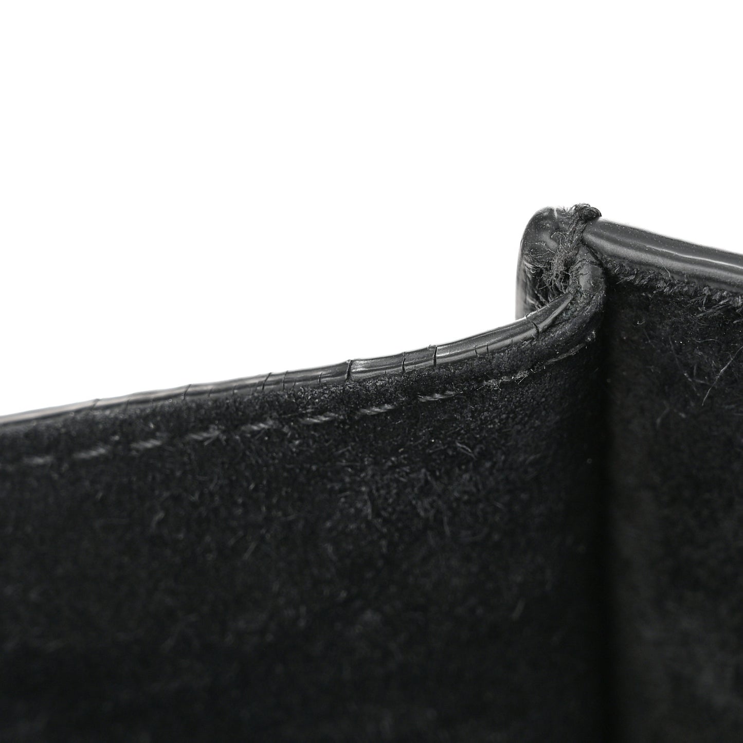 Supple Calfskin Medium Phantom Luggage Black