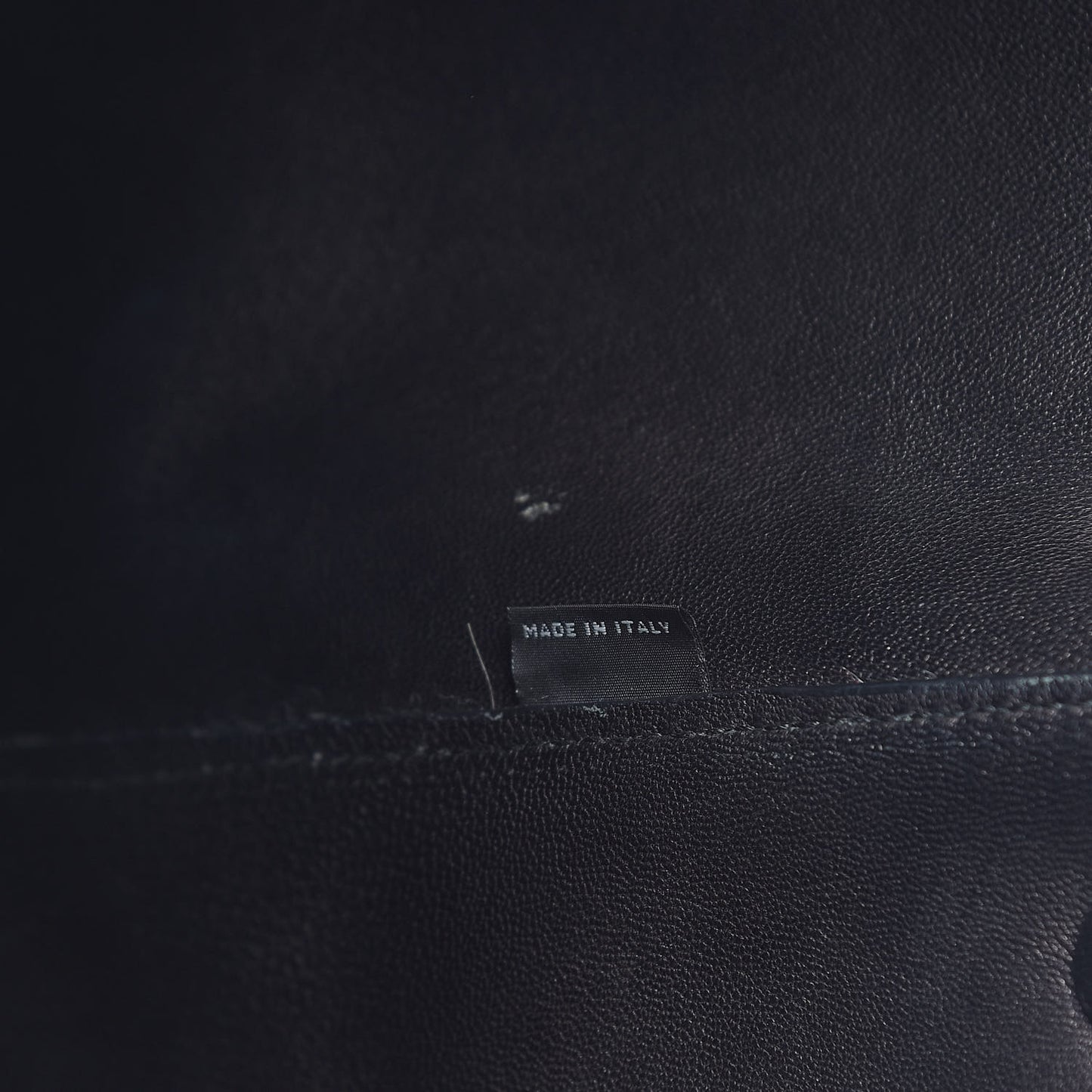 Saffiano Cuir Buckle Tote Marmo