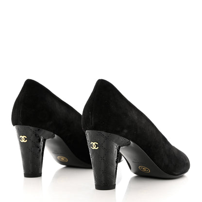 Chanel Kid Suede Patent Calfskin Cap Toe CC Pumps 38 Black 5 of 10