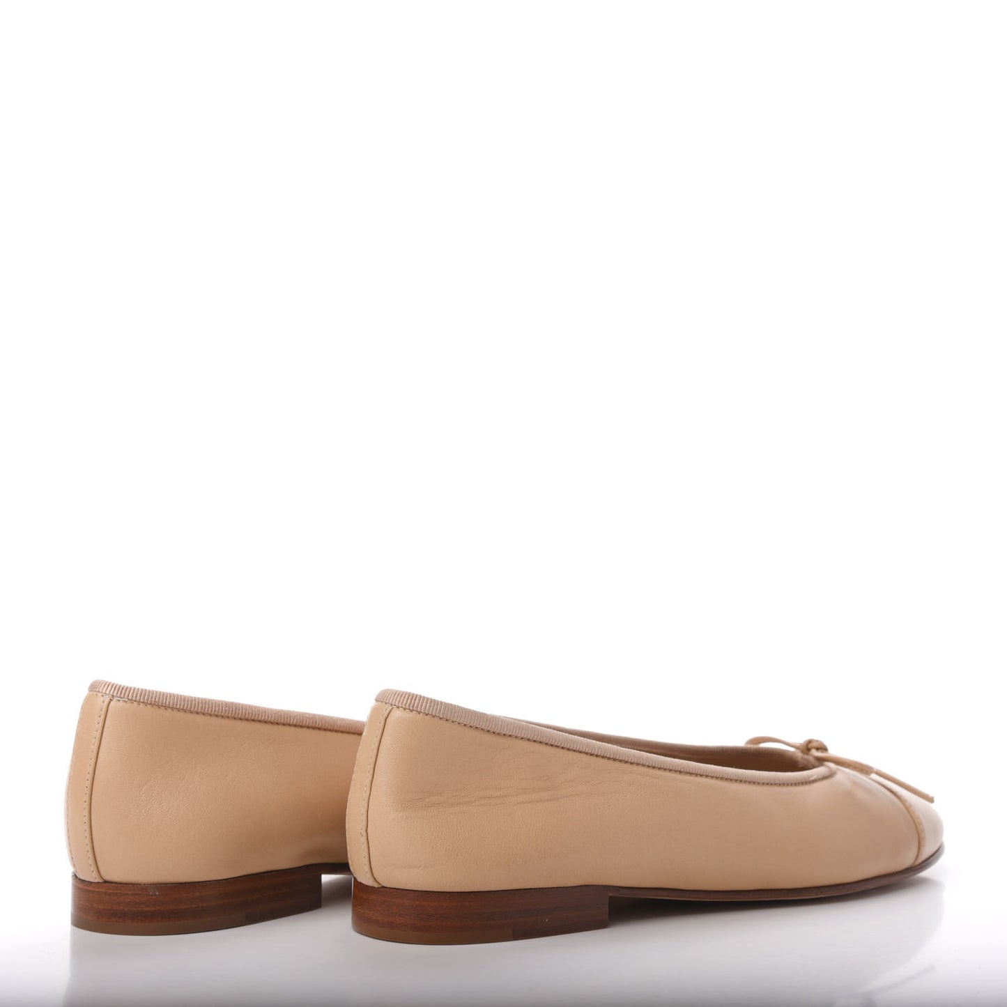 Lambskin Cap Toe CC Ballerina Flats 36 Beige