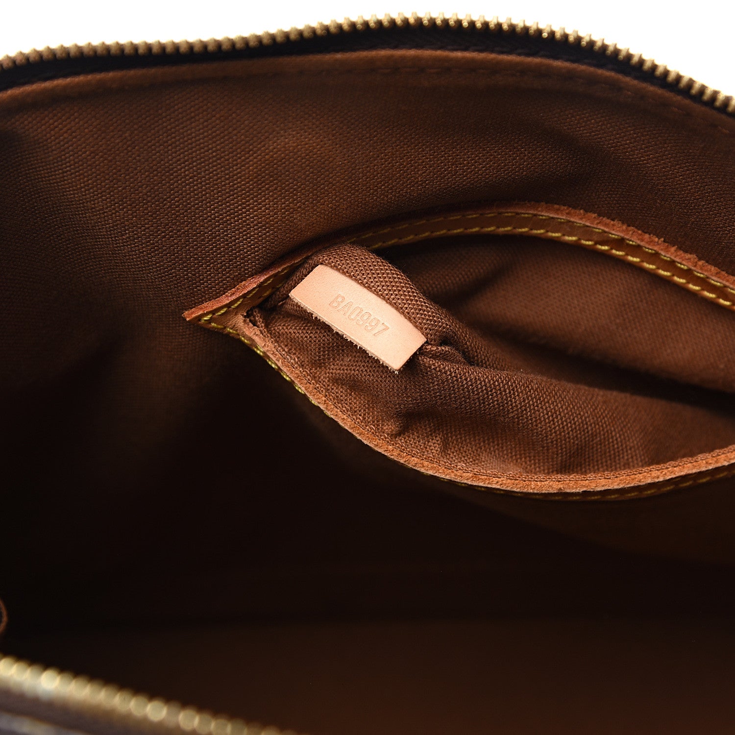 Louis Vuitton Monogram Alma PM 6 of 16