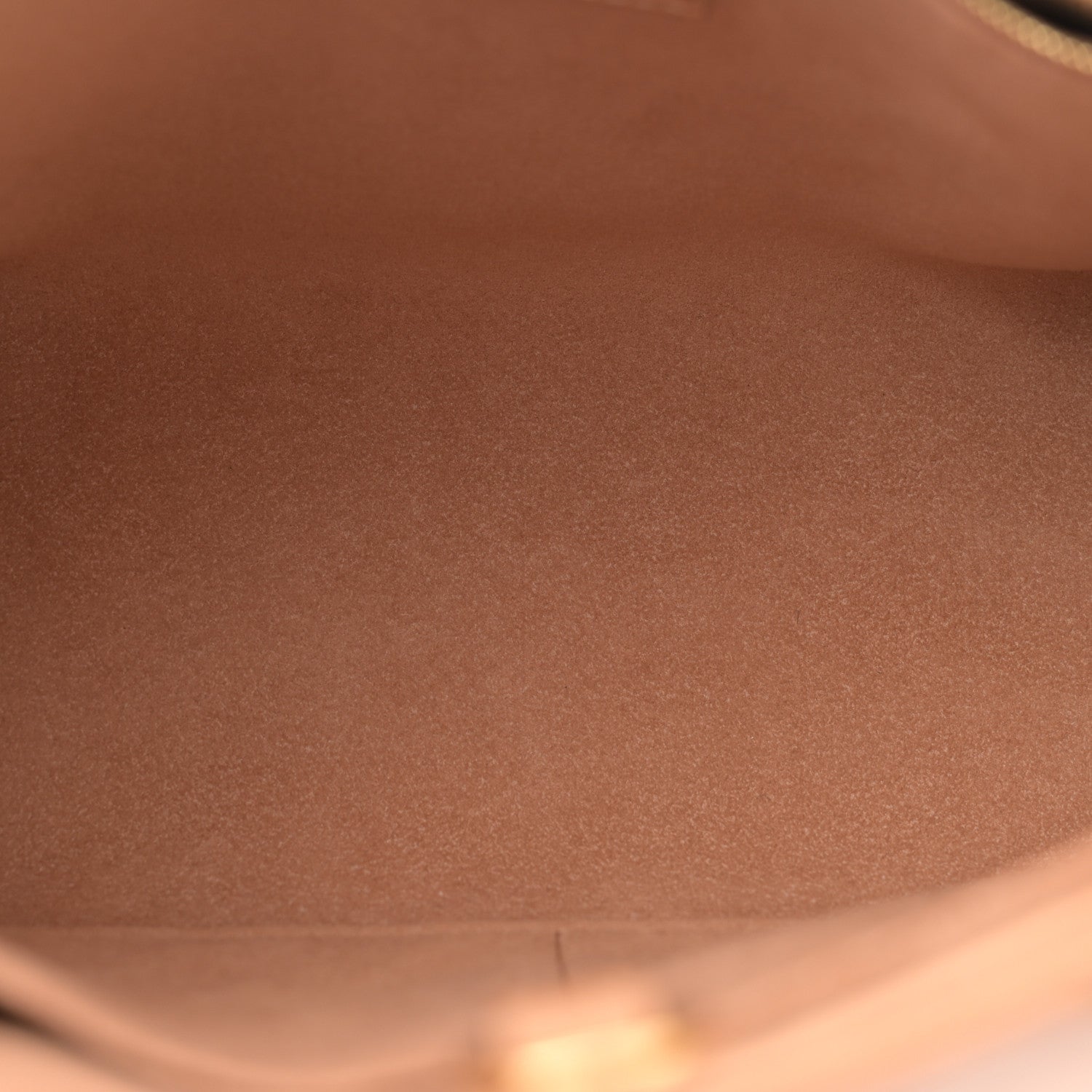 Louis Vuitton Empreinte Monogram Giant Onthego PM Arizona Creme 5 of 9