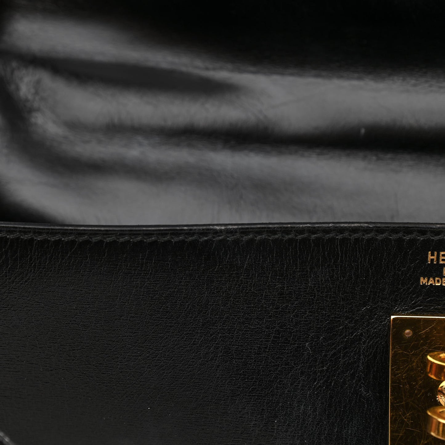 Box Kelly Retourne 32 Black
