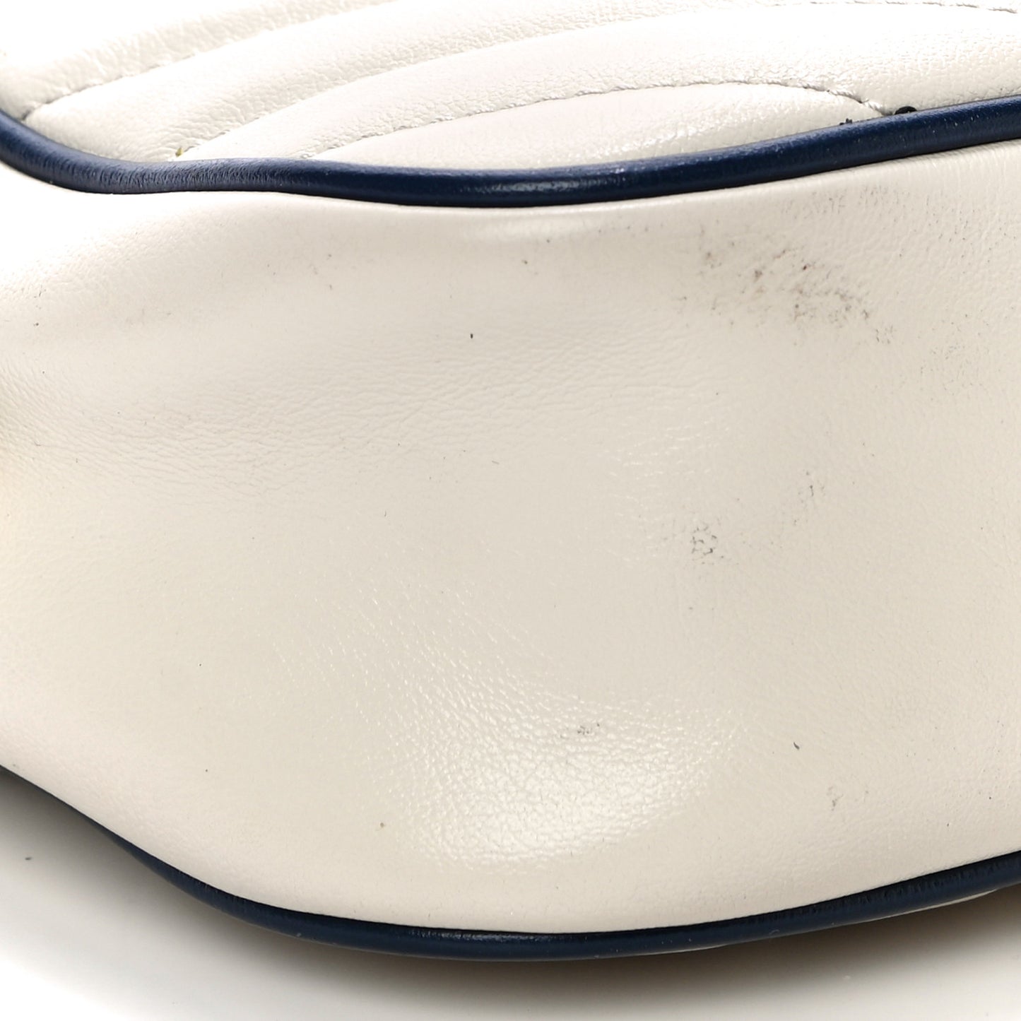 Vintage Effect Calfskin Matelasse Diagonal Small Torchon GG Marmont Chain Shoulder Bag Mystic White Blue Agata