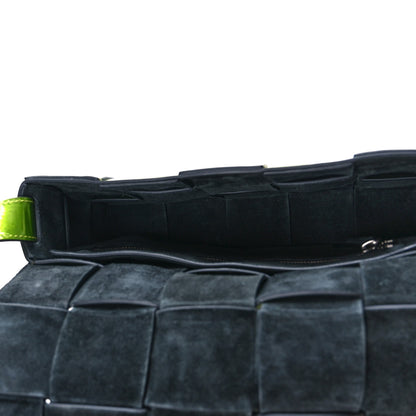 Bottega Veneta Metallic Crushed Calfskin Maxi Intrecciato Cassette Crossbody Bag Chlorophyll 5 of 8