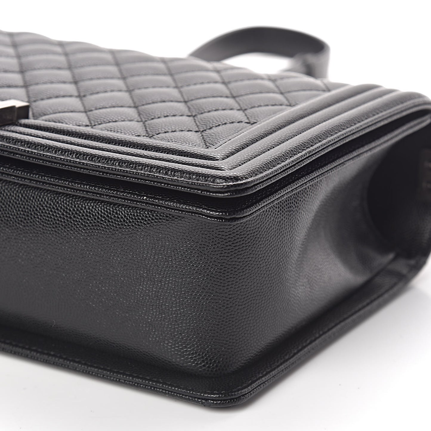 Caviar Quilted New Medium Boy Flap Black