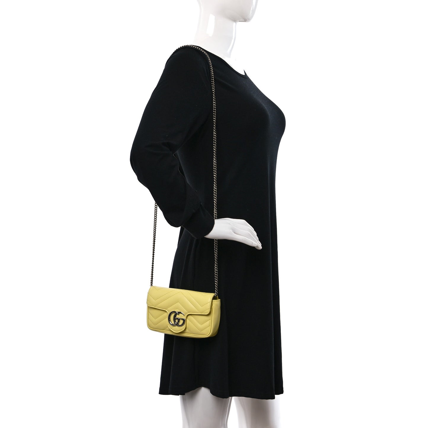 Calfskin Matelasse Super Mini GG Marmont Shoulder Bag Banana