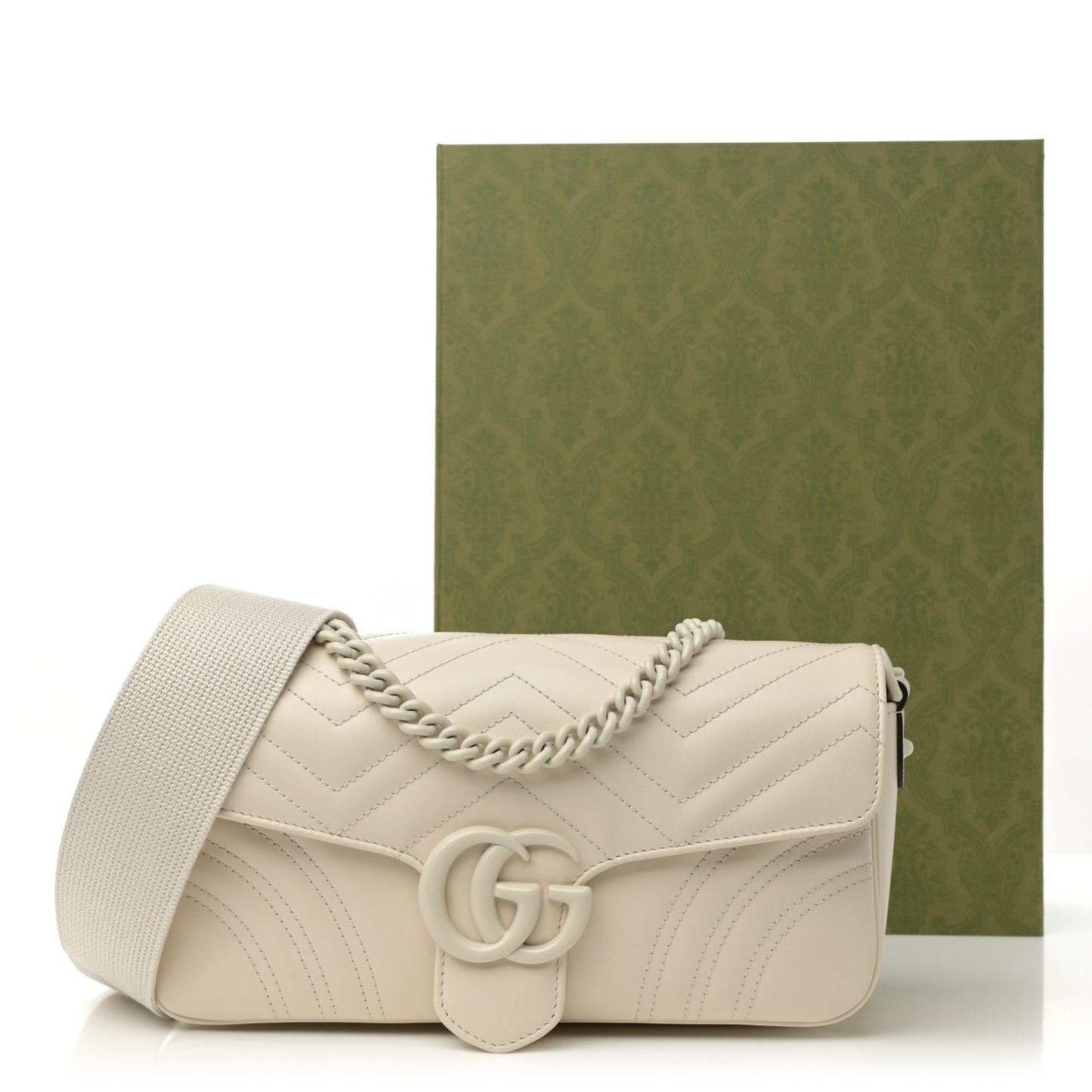 Calfskin Matelasse Monochrome GG Marmont Crossbody Shoulder Bag White
