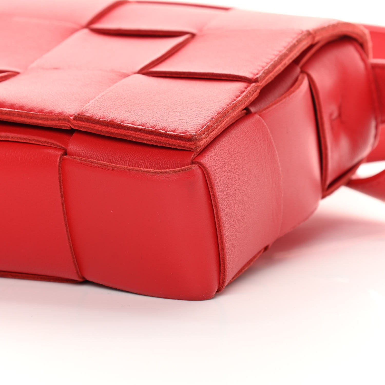 Bottega Veneta Lambskin Maxi Intrecciato Cassette Crossbody Bag Bright Red 10 of 11