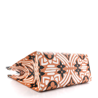 Louis Vuitton Monogram Giant Crafty Onthego GM Crème Caramel 4 of 9