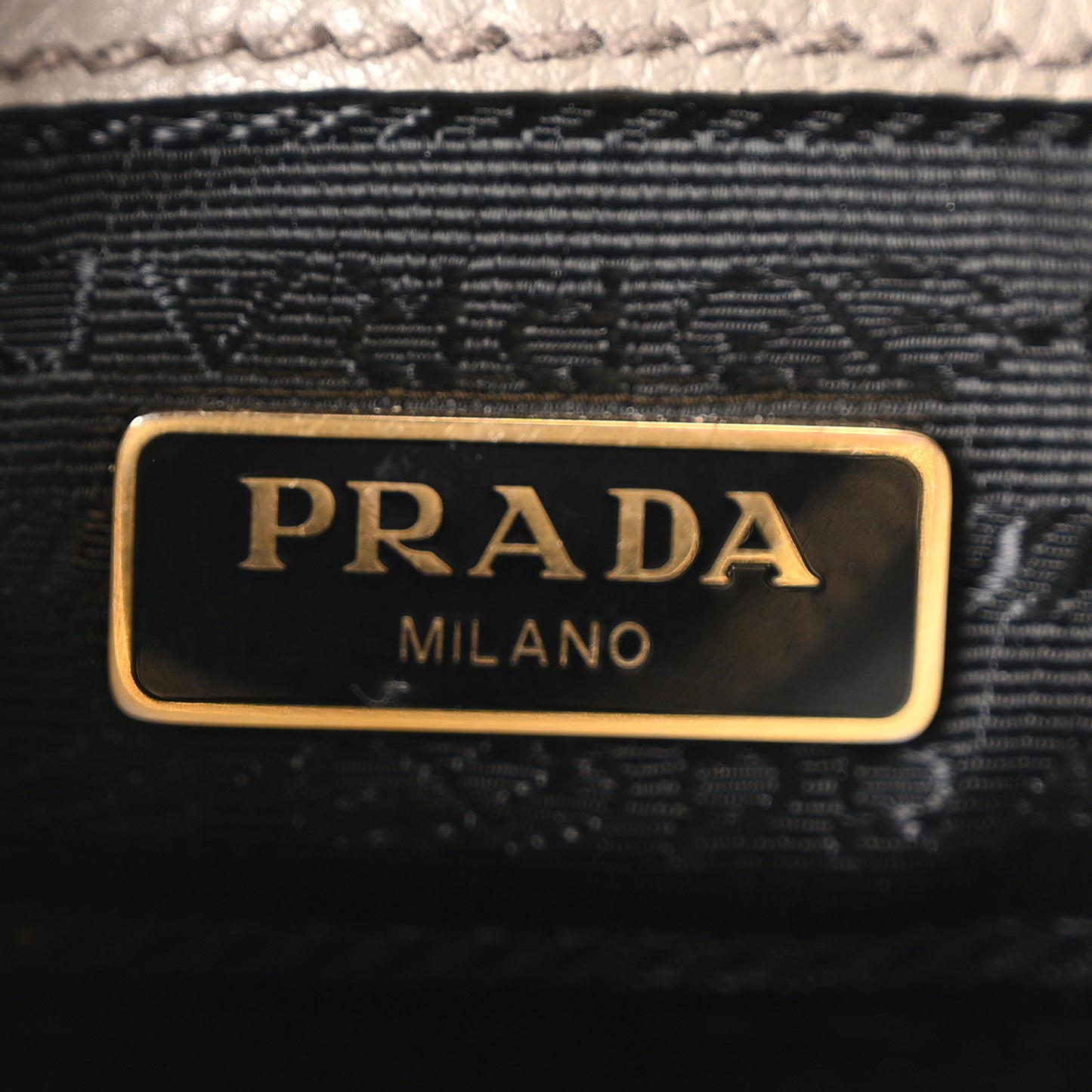 Vitello Phenix Double Zip Crossbody Bag Argilla