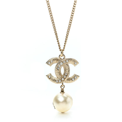 Chanel Pearl CC Pendant Necklace Gold 4 of 9