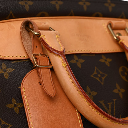 Louis Vuitton Monogram Evasion Sports Bag 14 of 16