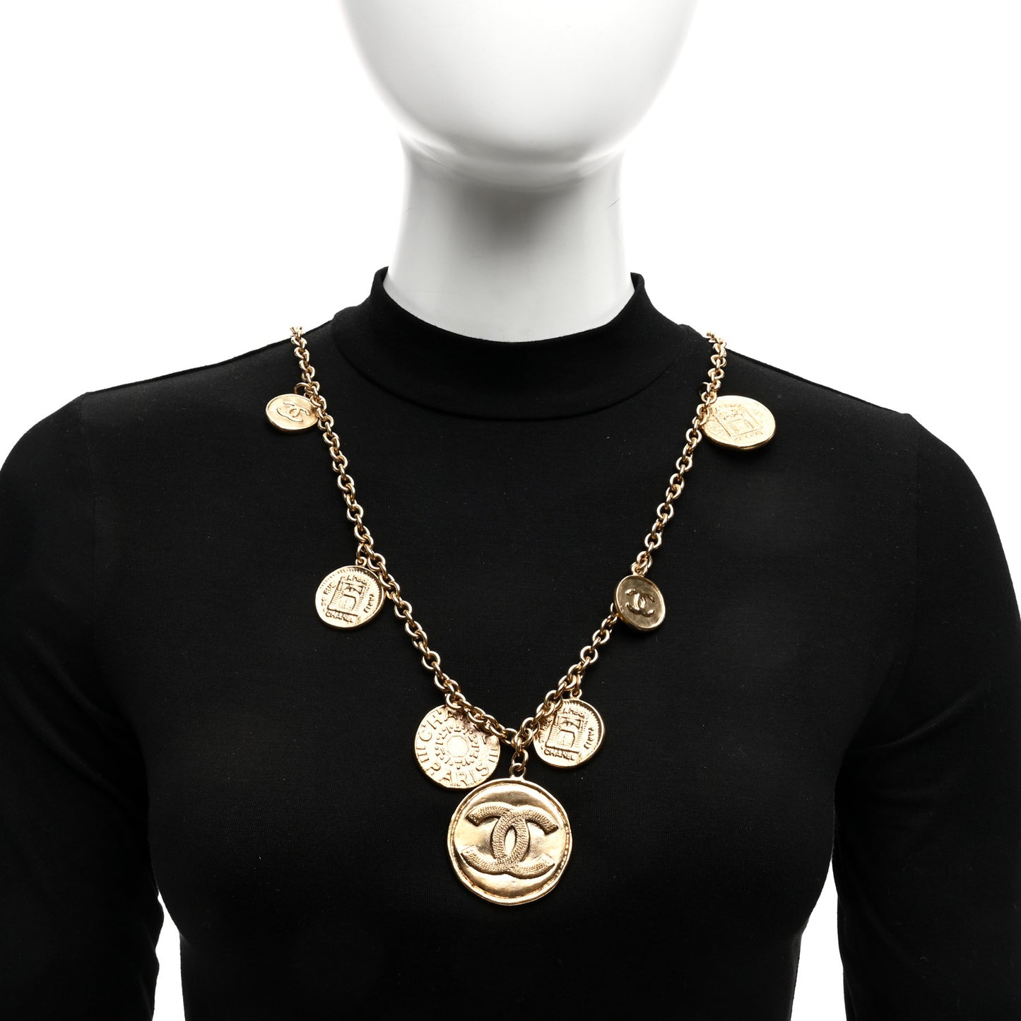 Metal CC Medallion Necklace Gold