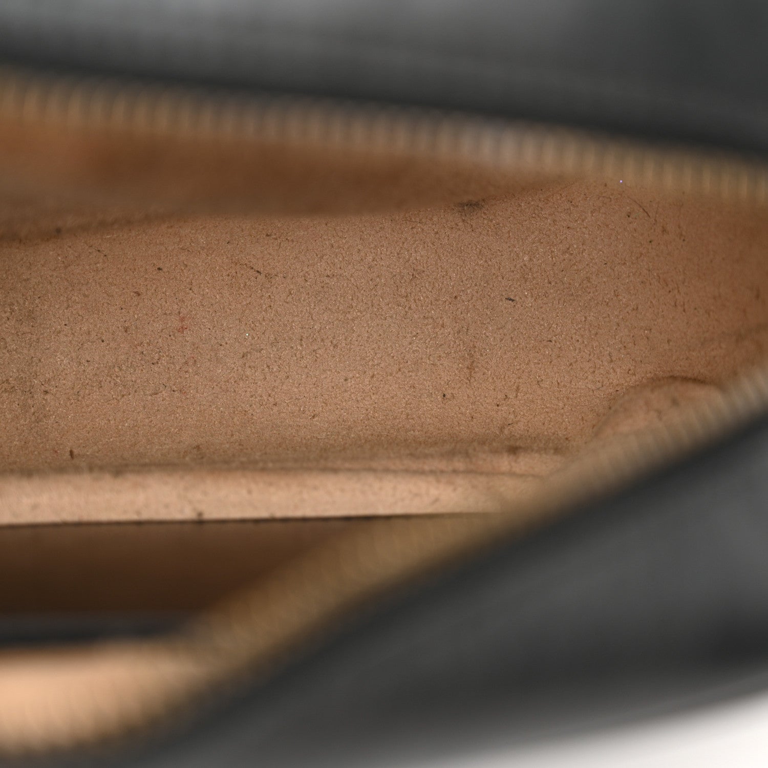 Gucci Calfskin Matelasse Small GG Marmont Chain Shoulder Bag Black 10 of 17