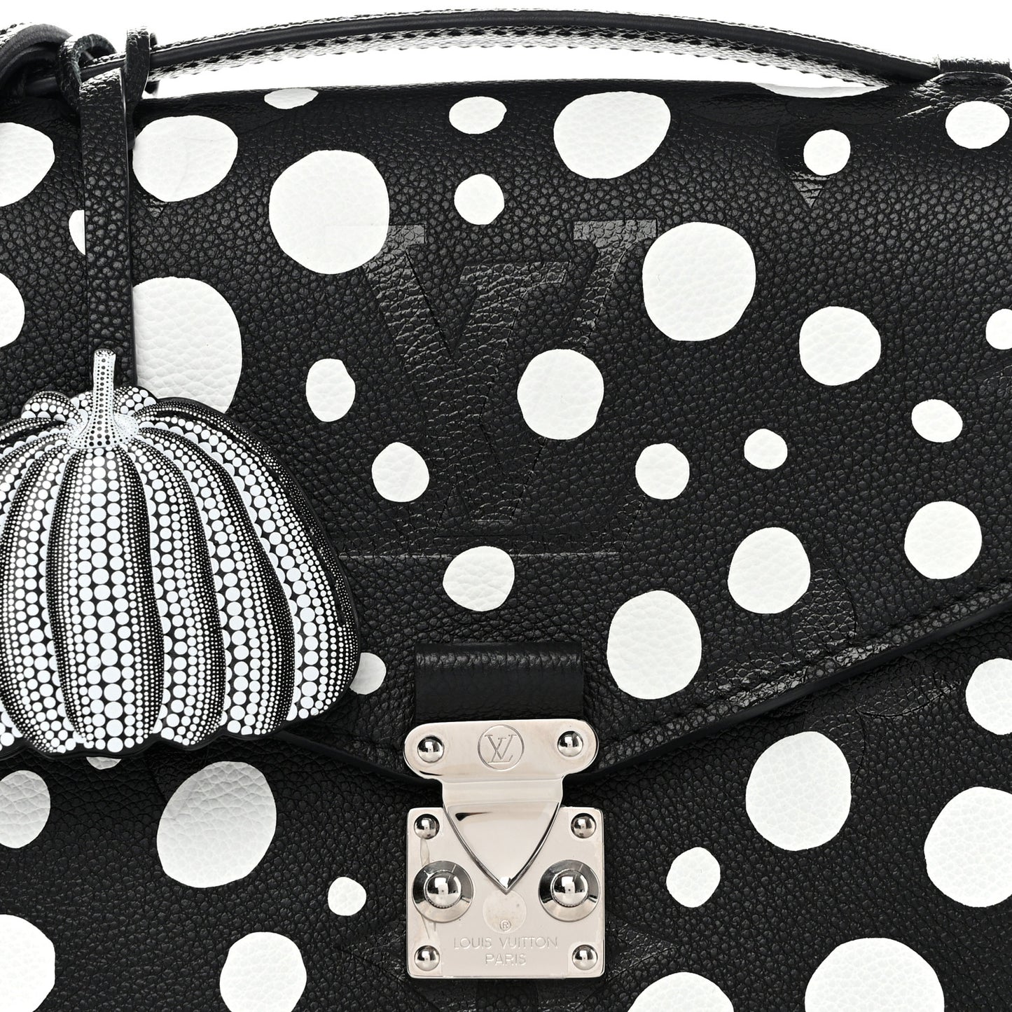 LV X YK Empreinte Monogram Giant Pochette Metis Black