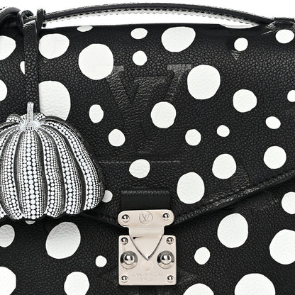Louis Vuitton LV X YK Empreinte Monogram Giant Pochette Metis Black 8 of 10