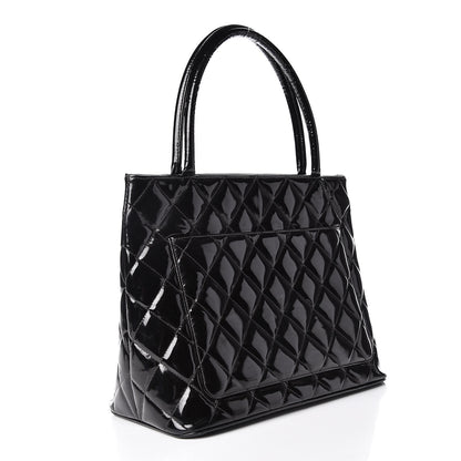 Chanel Patent Medallion Tote Black 3 of 21