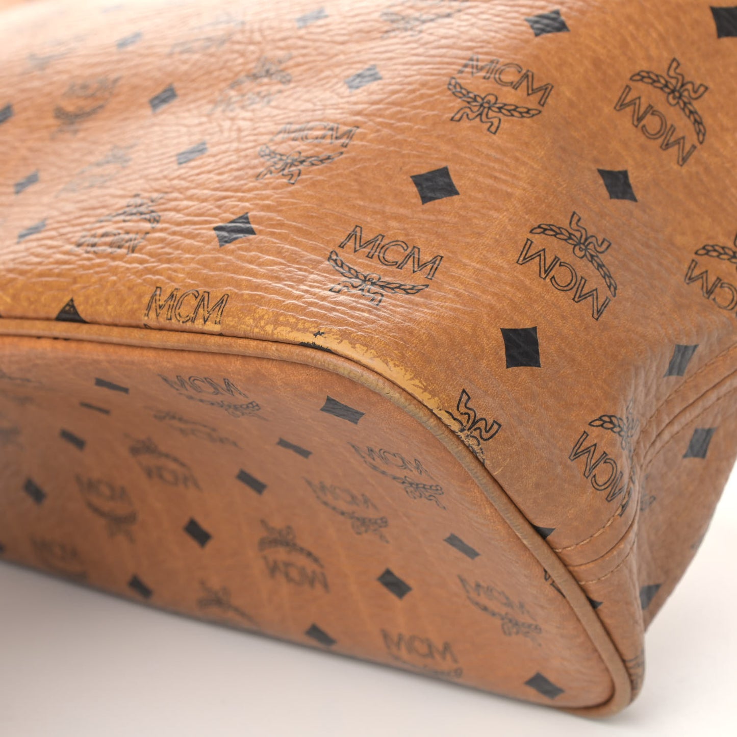 Visetos Dog Bone Shopper Tote Cognac