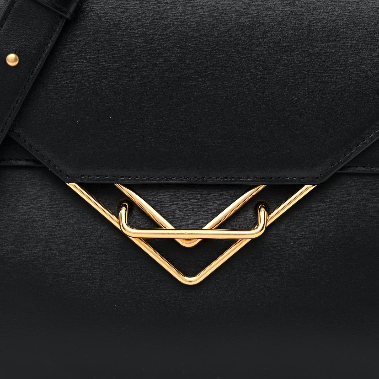 Box Calfskin Nappa Clip Bag Black