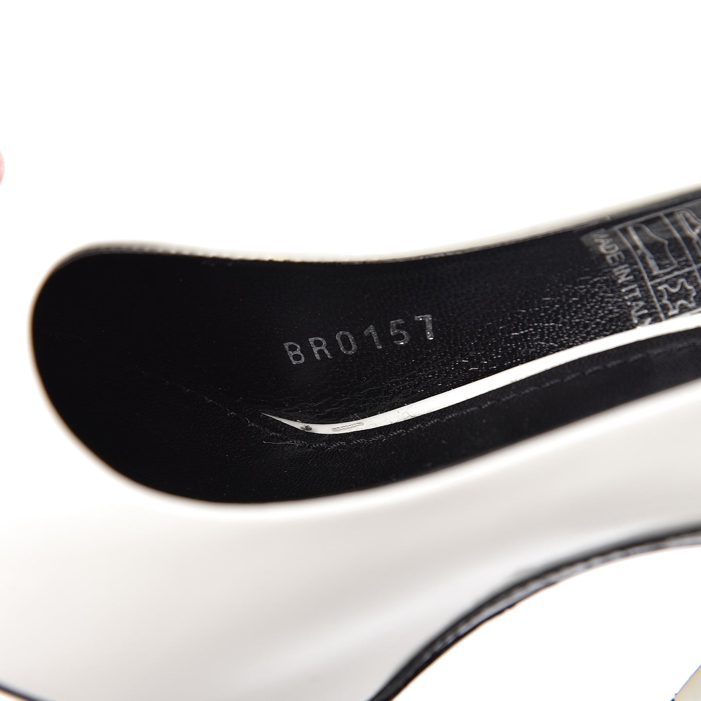 Calfskin Crocodile Embossed Matchmake Pumps 35 Black White