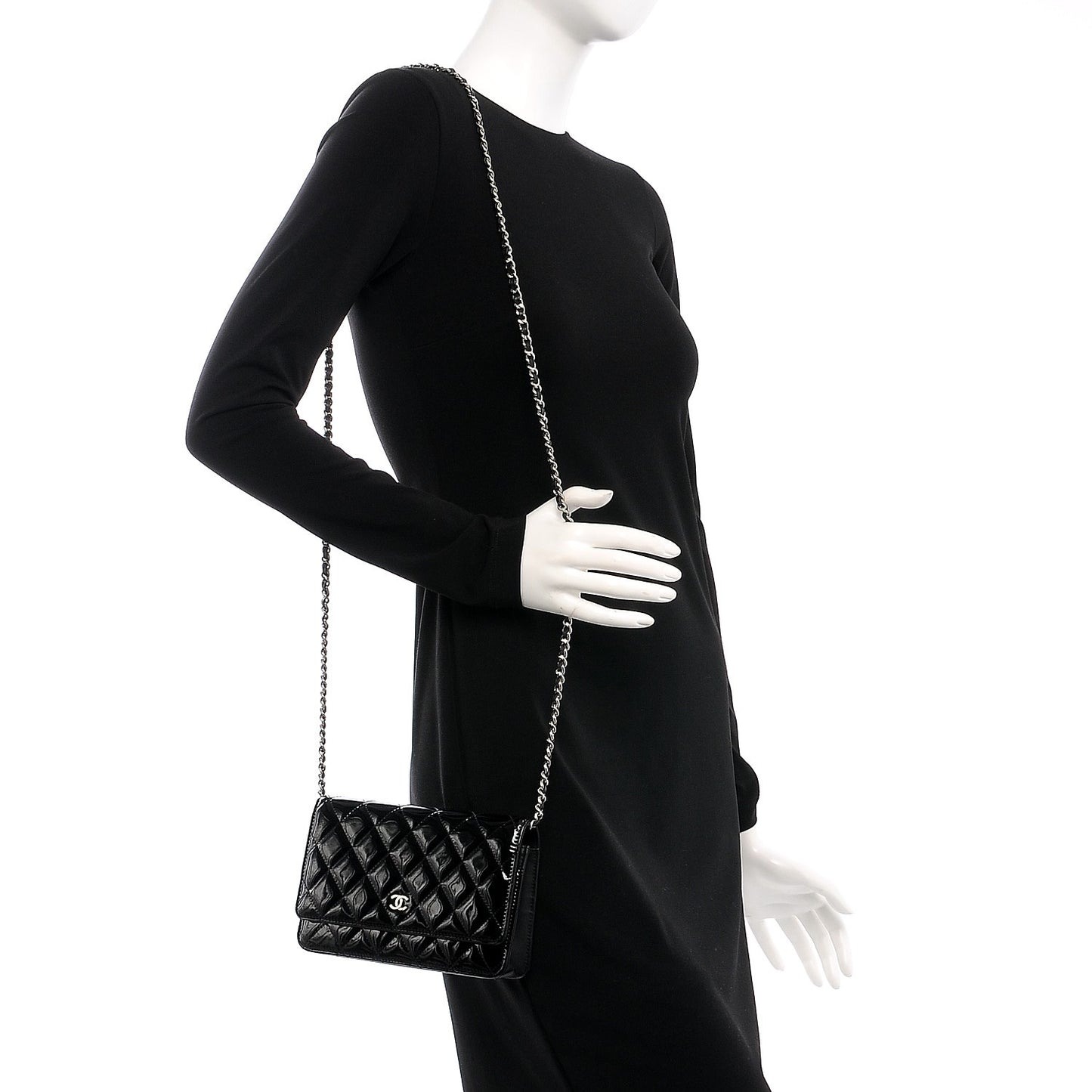 Patent Quilted Wallet On Chain WOC Black