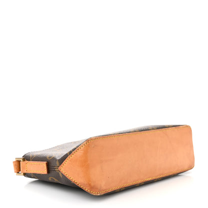 Louis Vuitton Monogram Trotteur 4 of 11