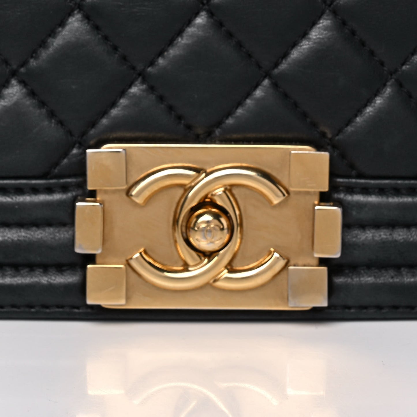 Lambskin Quilted Medium Boy Flap Black