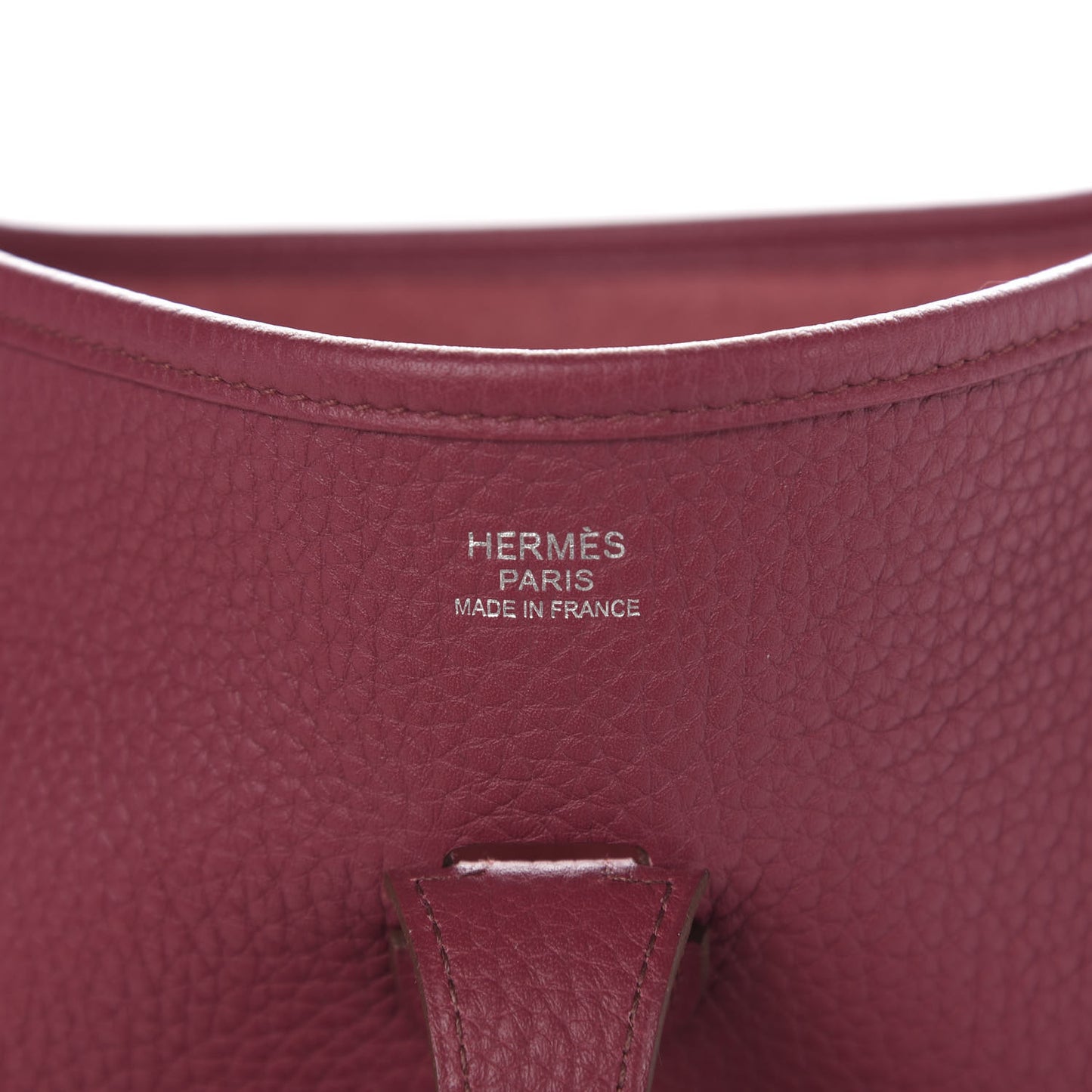 Taurillon Clemence Evelyne III PM Rubis