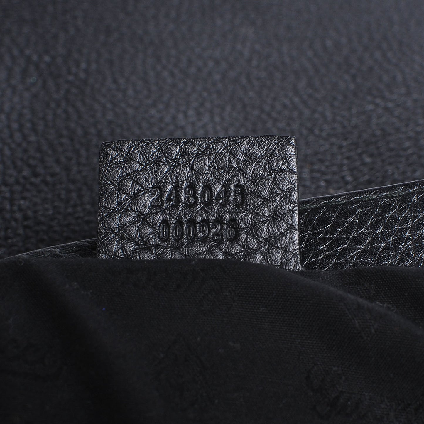 Suede G Square Medium Shoulder Bag Black