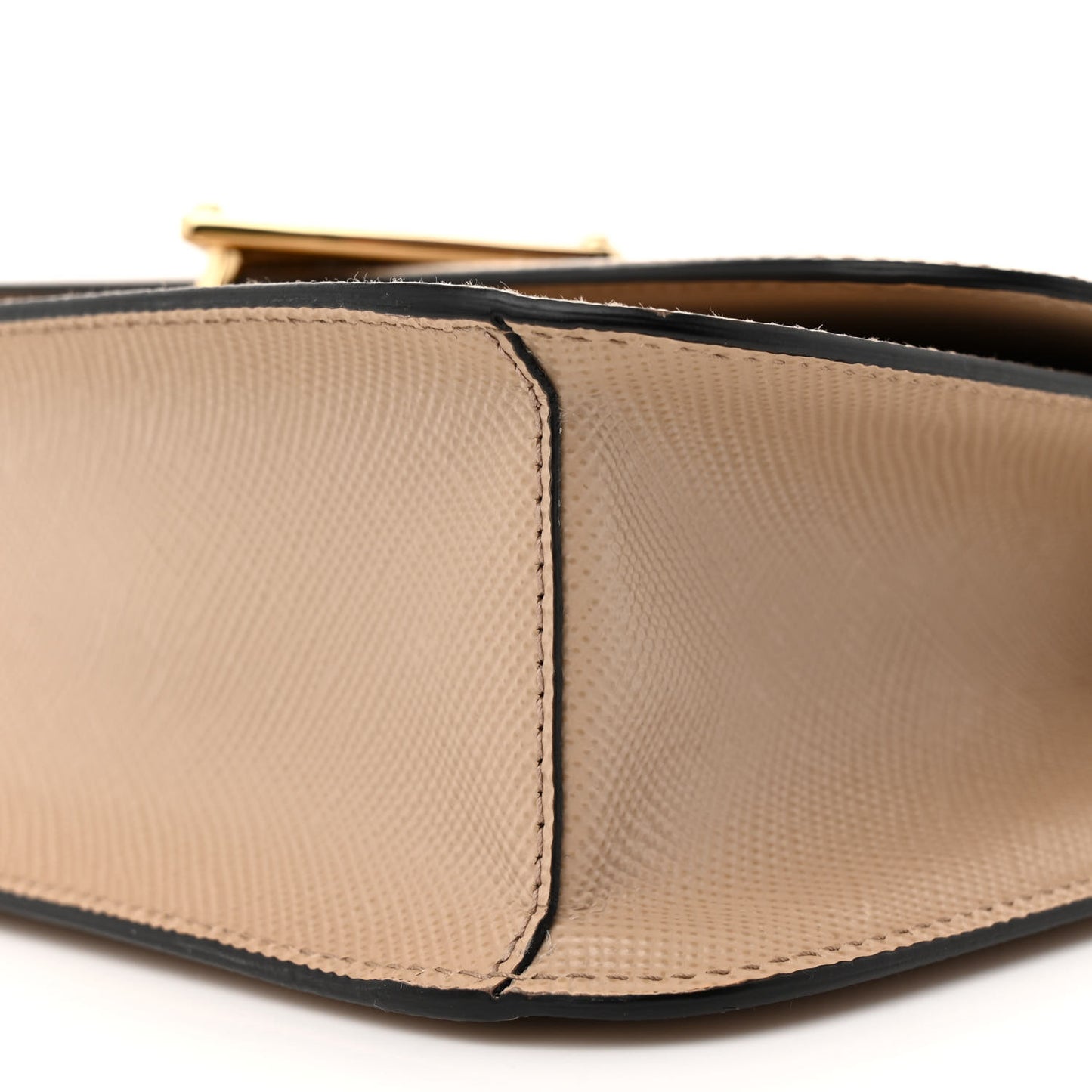 Saffiano Cuir Triangle Embleme Flap Shoulder Bag Sabbia