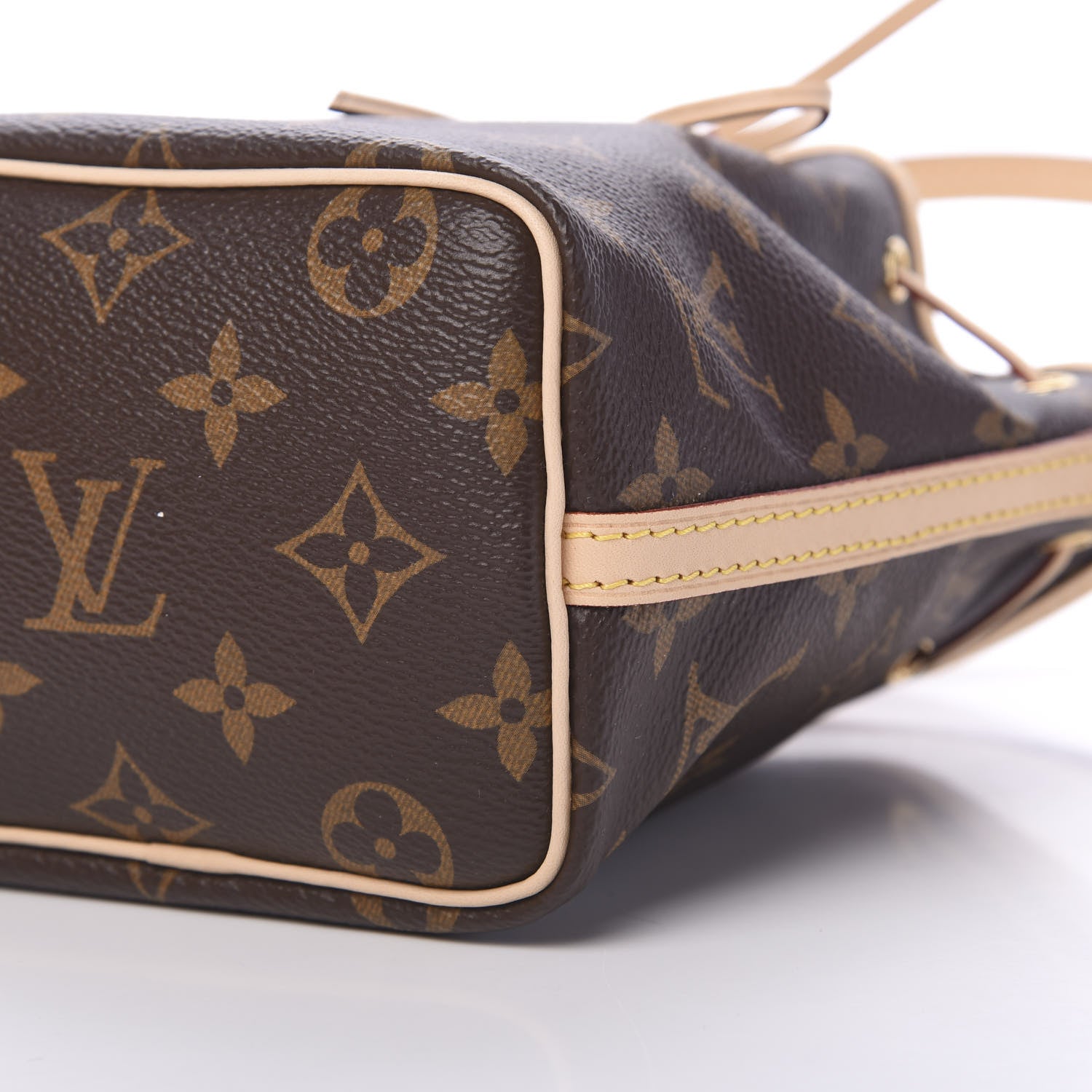 Louis Vuitton Monogram Nano Noe 8 of 10