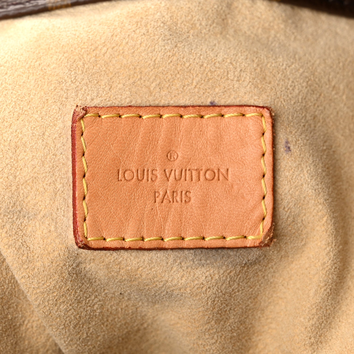 Louis Vuitton Monogram Artsy MM 6 of 11