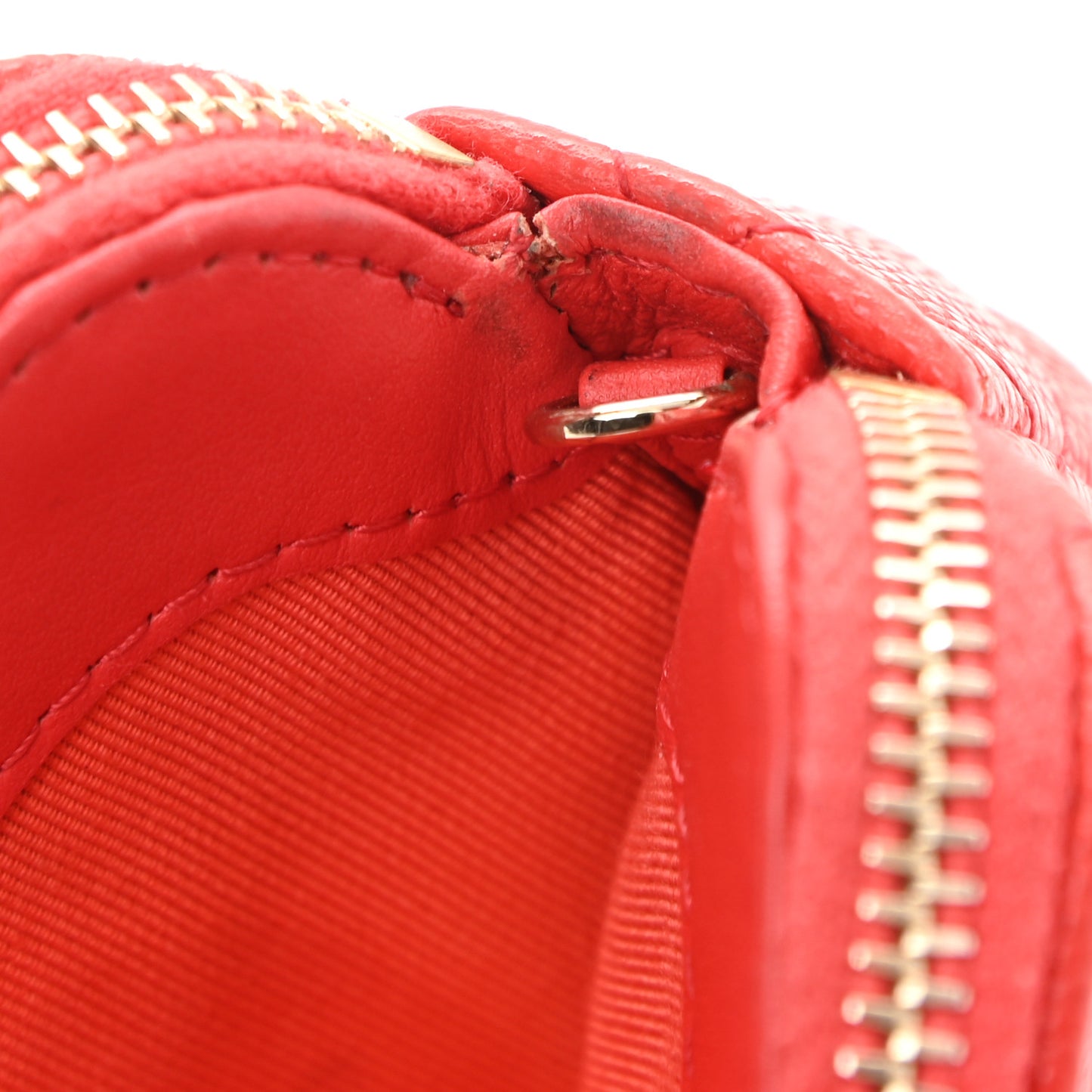 Caviar Quilted Small Clutch With Chain Red