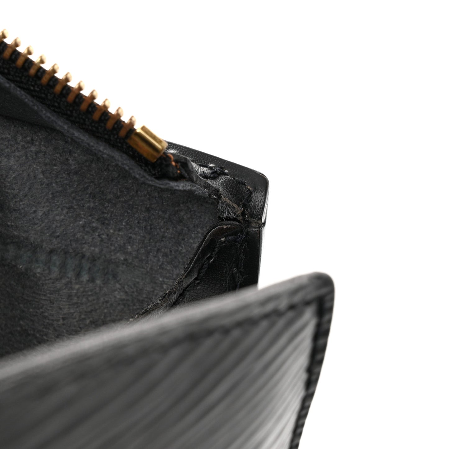 Epi Saint Jacques PM Long Straps Black