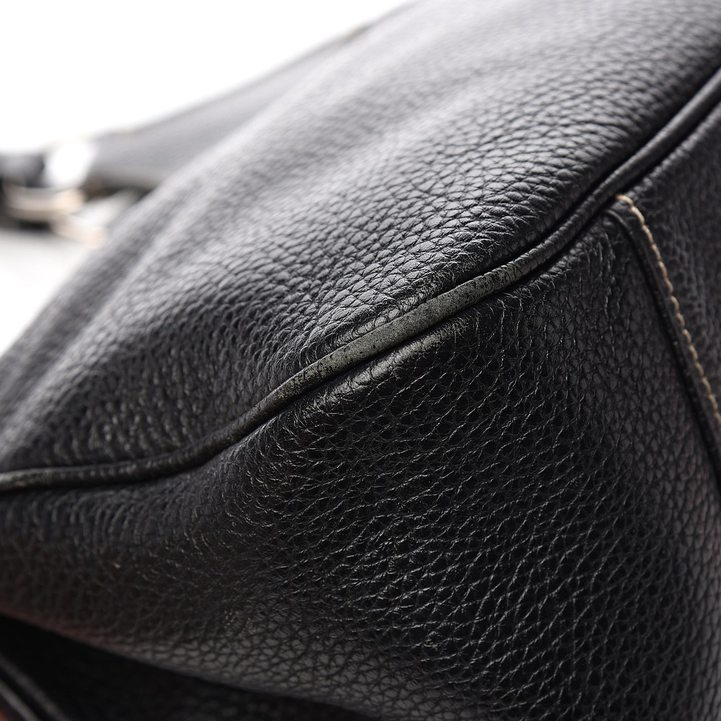 Vitello Daino Shoulder Bag Black