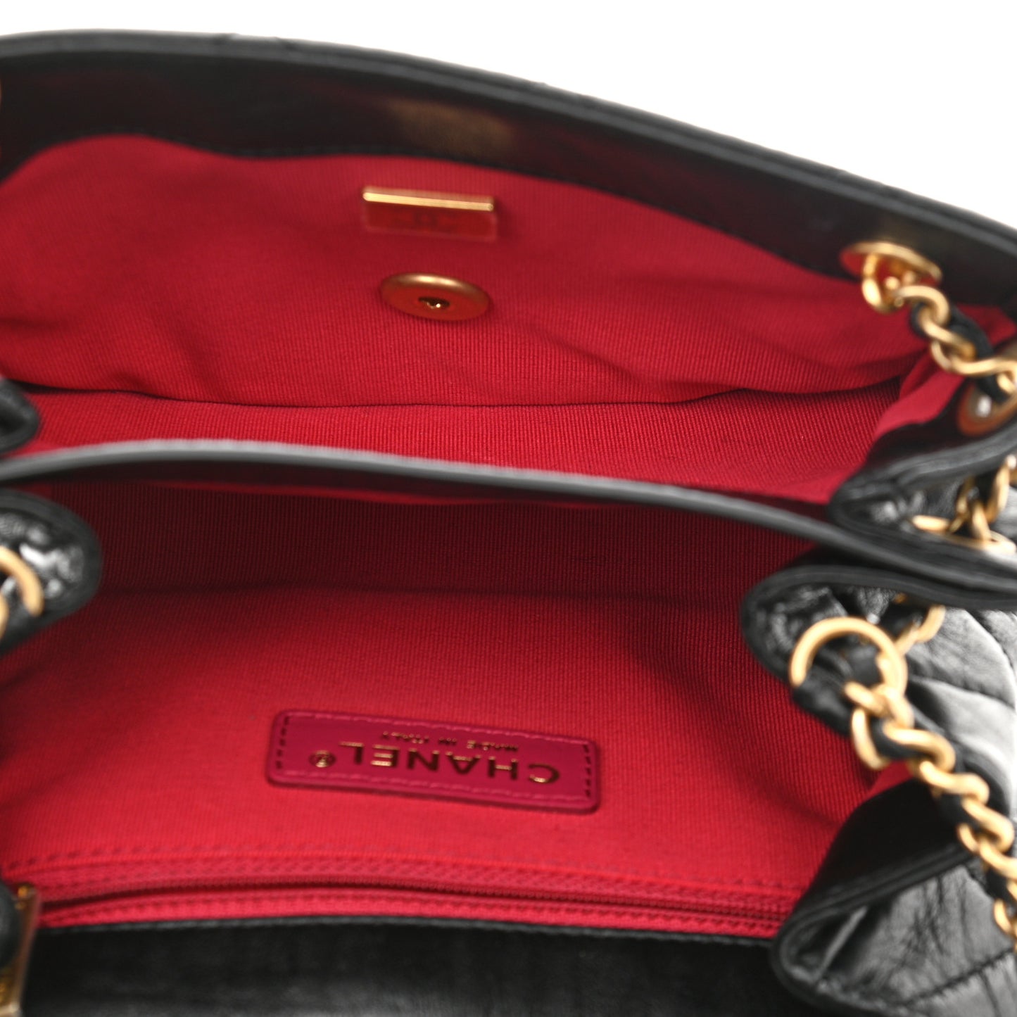 Crumpled Calfskin Quilted Square Flap Black