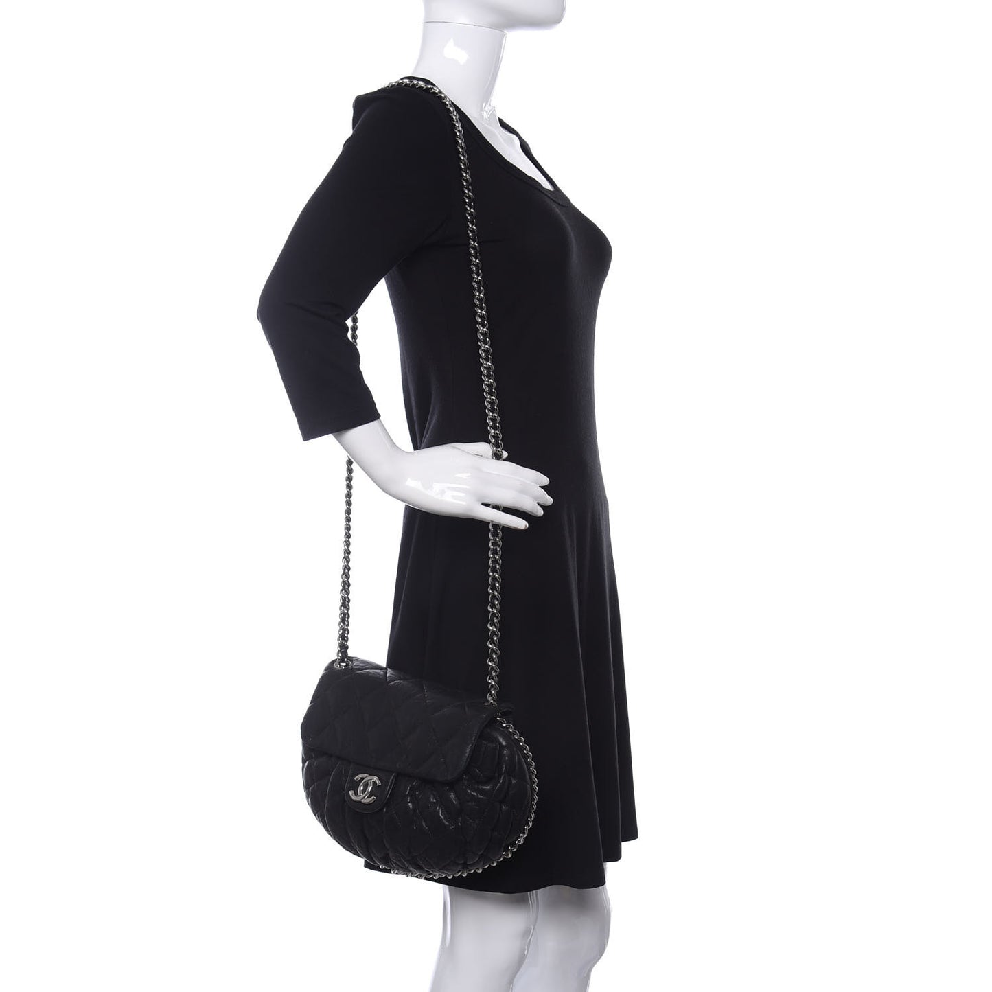 Washed Lambskin Quilted Medium Chain Around Messenger Black