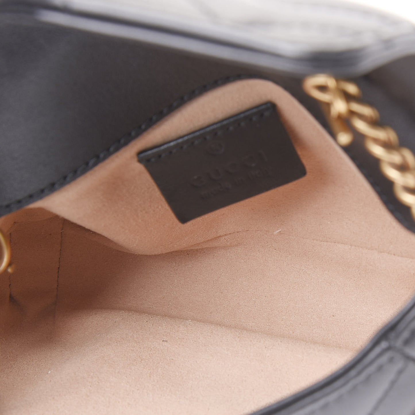 Calfskin Matelasse Super Mini GG Marmont Shoulder Bag Black